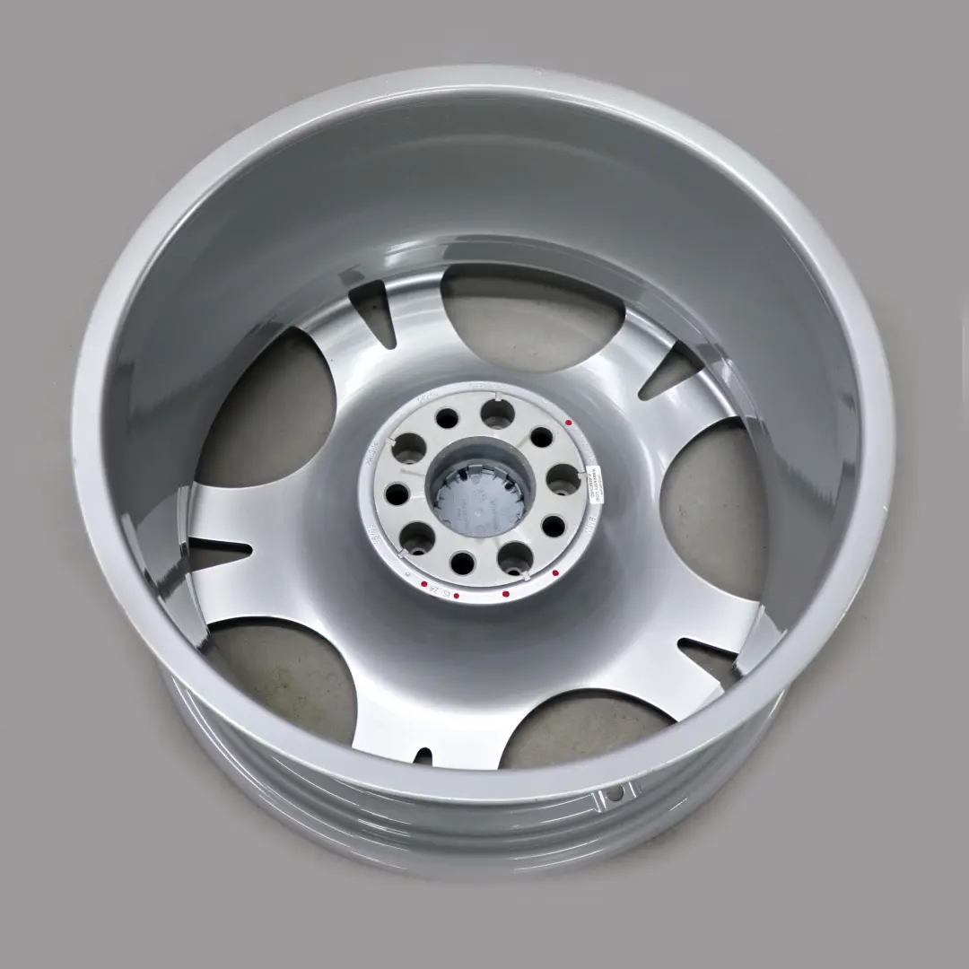 Vorne Alu Felge Alufelge 19" Spinnenspeiche 92 9J ET:24 für BMW 7 er E65 mit Teilenummer 6753238 BMW 7 er E65 Vorne Alu Felge Alufelge 19" Spinnenspeiche 92 9J ET:24 - SKU 6753238-2 - Teilenummer 6753238
