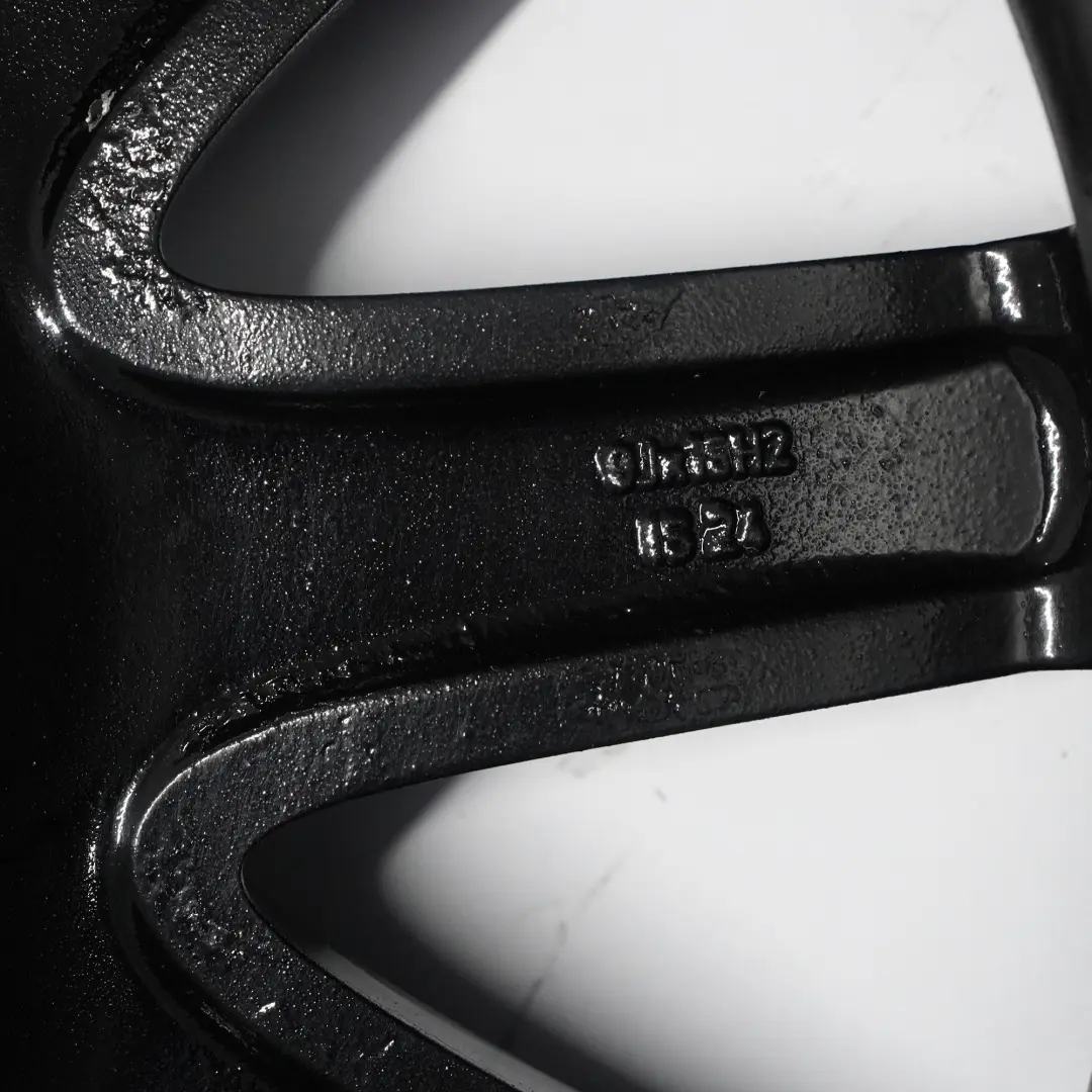 Jante Alliage 19" Noir Roue Rayons en etoile 95 ET:24 9J pour BMW E65 Avant à propos du numéro de pièce 6753241 BMW E65 Avant Jante Alliage 19" Noir Roue Rayons en etoile 95 ET:24 9J - SKU 6753241-1 - Numéro de pièce 6753241