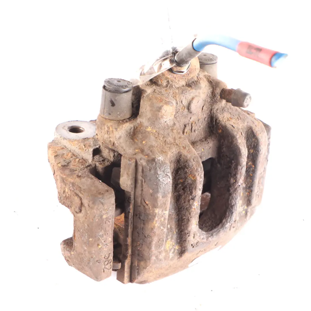 645Ci Alloggiamento Pinza Freno Posteriore Destro per BMW E60 E63 530d 530i con numero di parte 6753680 BMW E60 E63 530d 530i 645Ci Alloggiamento Pinza Freno Posteriore Destro - SKU 6753680-1 - Numero di parte 6753680