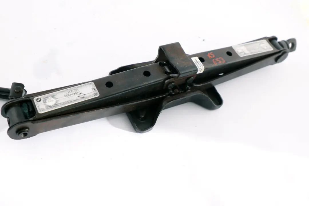 Gelenkwagenheber Stahl Bordwerkzeug / Wagenheber für BMW X5 X6 er E53 E70 E71 mit Teilenummer 6754372 BMW X5 X6 er E53 E70 E71 Gelenkwagenheber Stahl Bordwerkzeug / Wagenheber - SKU 6754372 - Teilenummer 6754372