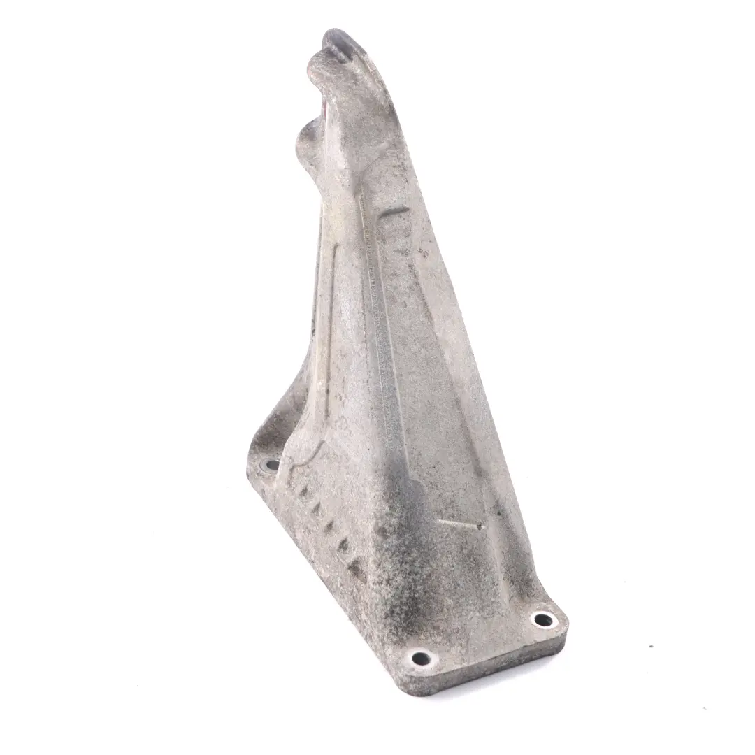 M57 Engine Mount Right O/S Bracket to Land Rover Range Rover L322 3.0d with Part number 6754410 Land Rover Range Rover L322 3.0d M57 Engine Mount Right O/S Bracket - SKU 6754410 - Part number 6754410