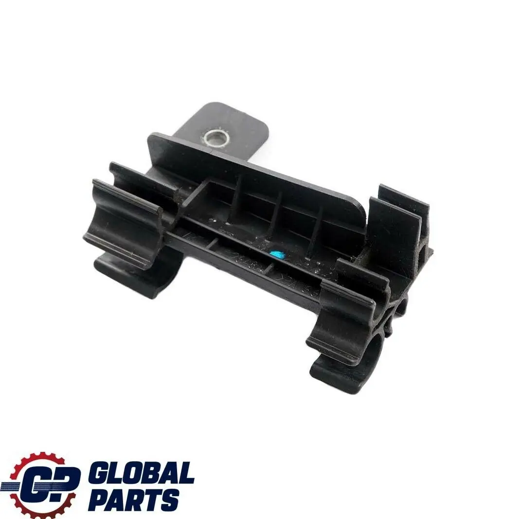 Halter Kraftstoffleitung 1612 für Mini Cooper One R50 R53 mit Teilenummer 6754918 Mini Cooper One R50 R53 Halter Kraftstoffleitung 1612 - SKU 6754918 - Teilenummer 6754918