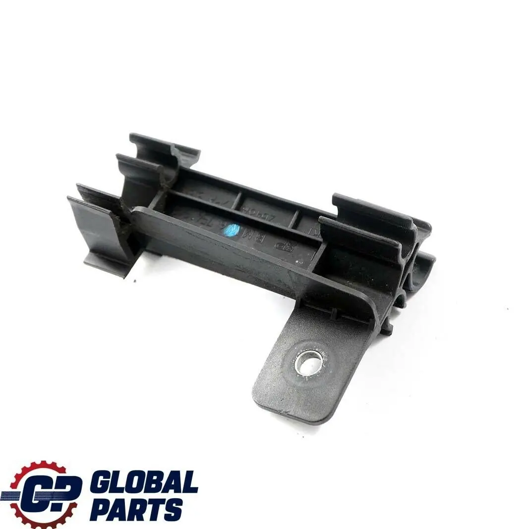 Supporto Linea Del Carburante 1612 per Mini Cooper One R50 R53 con numero di parte 6754918 Mini Cooper One R50 R53 Supporto Linea Del Carburante 1612 - SKU 6754918 - Numero di parte 6754918