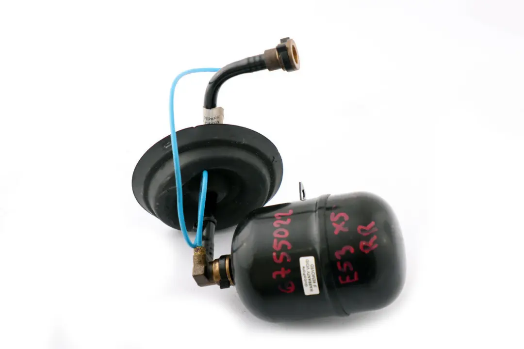 Right O/S Air Suspension Reservoir Tank Cylinder to BMW X5 Series E53 Rear with Part number 6755022 BMW X5 Series E53 Rear Right O/S Air Suspension Reservoir Tank Cylinder - SKU 6755022 - Part number 6755022