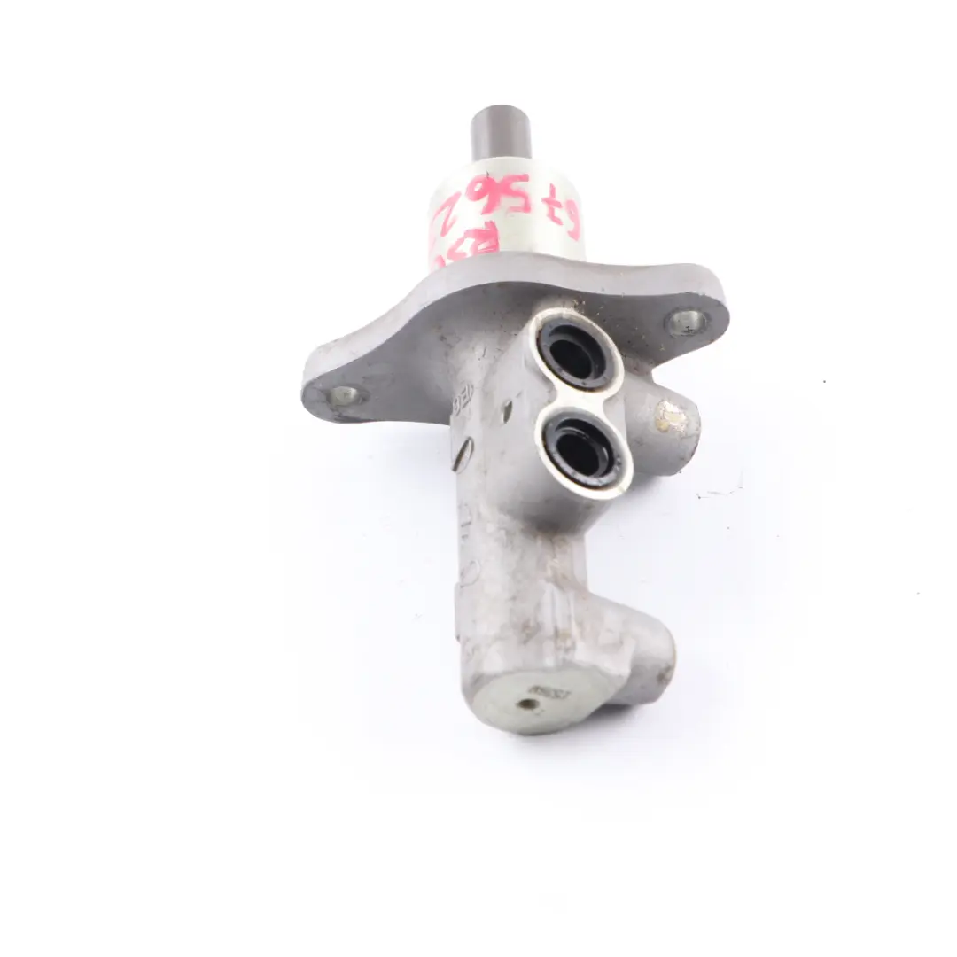 Brake Master Cylinder Pump to Mini Cooper One R50 with Part number 6756233 Mini Cooper One R50 Brake Master Cylinder Pump - SKU 6756233 - Part number 6756233
