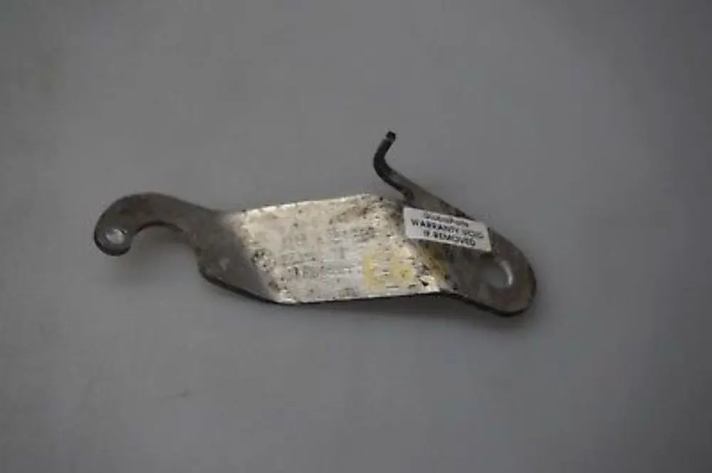 Right Headlight Level Sensor Bracket Holder to BMW 7 Series E65 E66 E67 with Part number 6757560 BMW 7 Series E65 E66 E67 Right Headlight Level Sensor Bracket Holder - SKU 6757560 - Part number 6757560