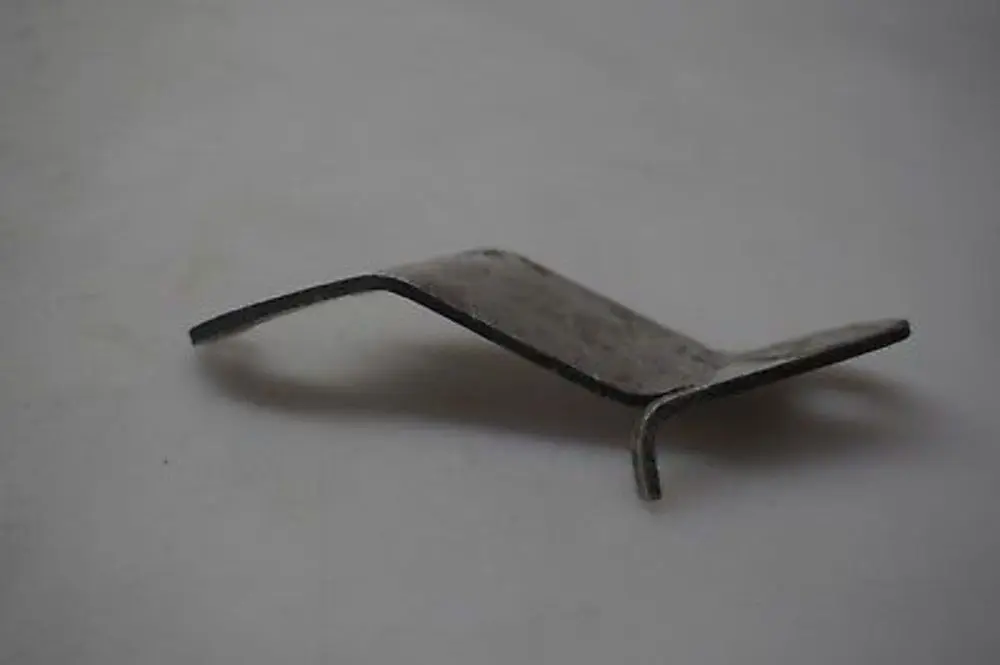 BMW 7 Series E65 E66 E67 Right Headlight Level Sensor Bracket Holder - SKU 6757560 - Part number 6757560