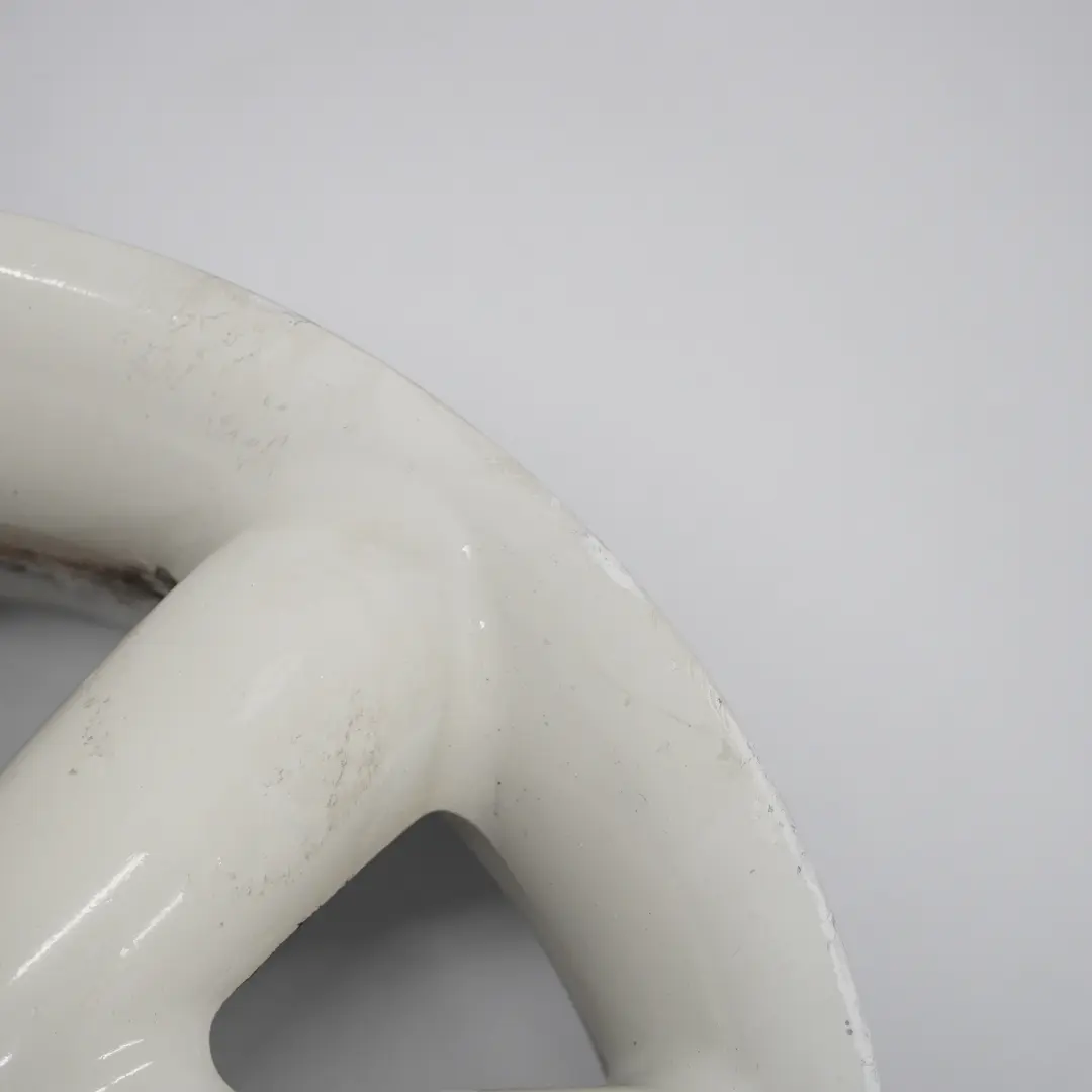 Cerchio in lega bianco 17" 7J ET:48 S-Spoke 85 per Mini Cooper One R50 R53 R55 R56 con numero di parte 6757859 Mini Cooper One R50 R53 R55 R56 Cerchio in lega bianco 17" 7J ET:48 S-Spoke 85 - SKU 6757859-1 - Numero di parte 6757859