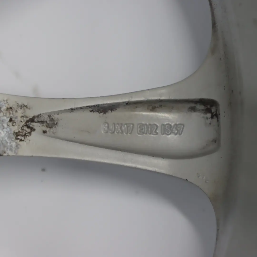 Rim 17" 8J ET:47 Turbine Styling 106 to BMW Z4 Series E85 Silver Wheel with Part number 6758191 BMW Z4 Series E85 Silver Wheel Rim 17" 8J ET:47 Turbine Styling 106 - SKU 6758191-7 - Part number 6758191