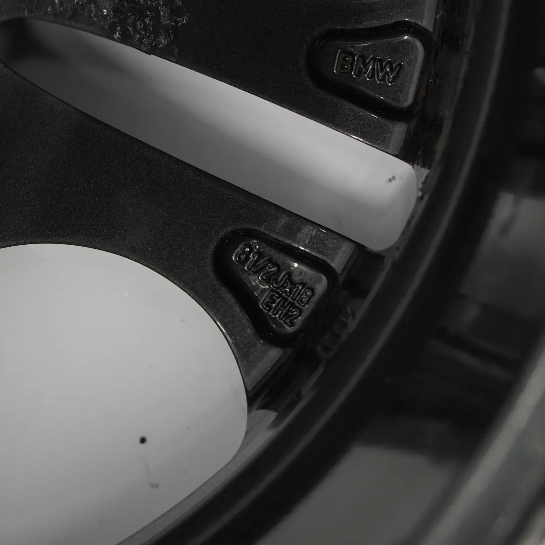 Jante arrière alliage gris ferrique 18" Ellipsoid Styling 107 8,5J ET:50 pour BMW E85 à propos du numéro de pièce 6758193 BMW E85 Jante arrière alliage gris ferrique 18" Ellipsoid Styling 107 8,5J ET:50 - SKU 6758193-4 - Numéro de pièce 6758193