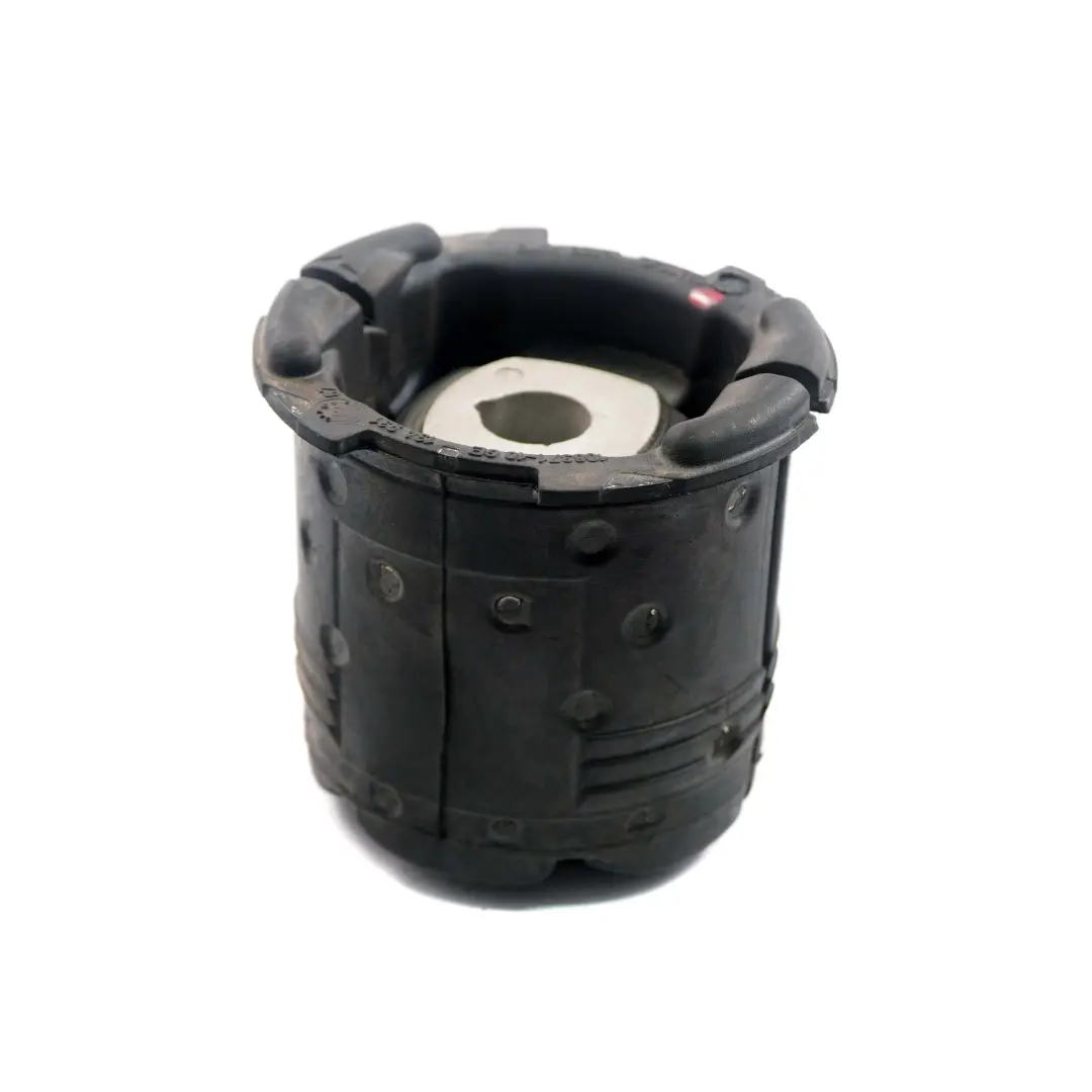 Vettore Asse Posteriore Assale Cuscinetti Gomma Ant. per BMW E81 E87 E90 E91 con numero di parte 6758259 BMW E81 E87 E90 E91 Vettore Asse Posteriore Assale Cuscinetti Gomma Ant. - SKU 6758259 - Numero di parte 6758259