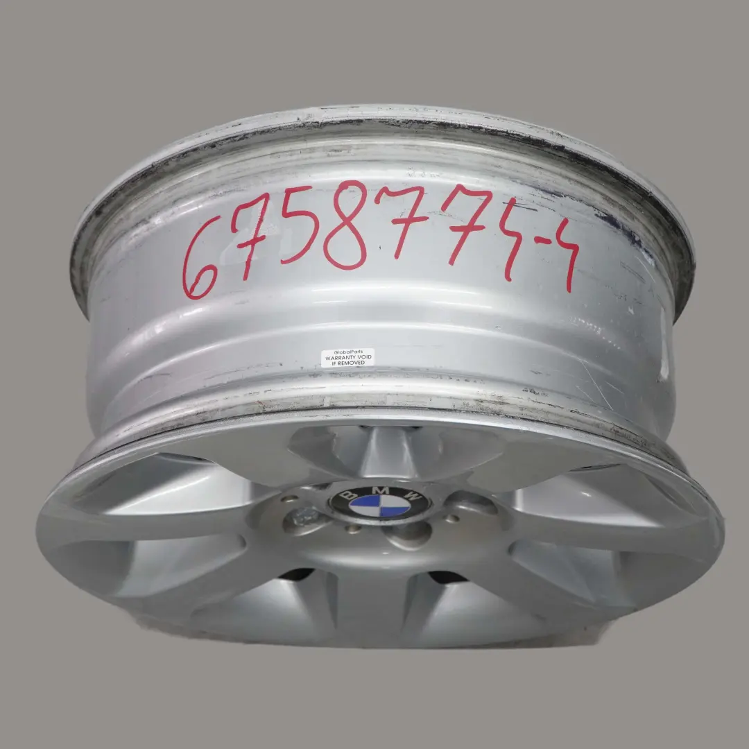 Llanta De aleacion Star Spoke 115 16" 7J ET:20 para BMW E60 E61 con número de pieza 6758774 BMW E60 E61 Llanta De aleacion Star Spoke 115 16" 7J ET:20 - SKU 6758774-4 - Número de pieza 6758774