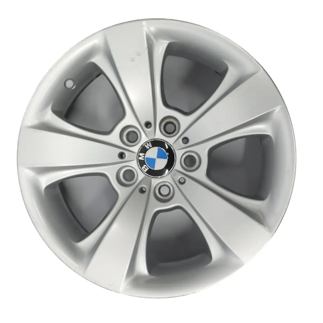 Silber Felge Alufelge 17" Sternspeiche 117 7,5J ET:14 für BMW E63 E64 mit Teilenummer 6758776 BMW E63 E64 Silber Felge Alufelge 17" Sternspeiche 117 7,5J ET:14 - SKU 6758776-1 - Teilenummer 6758776