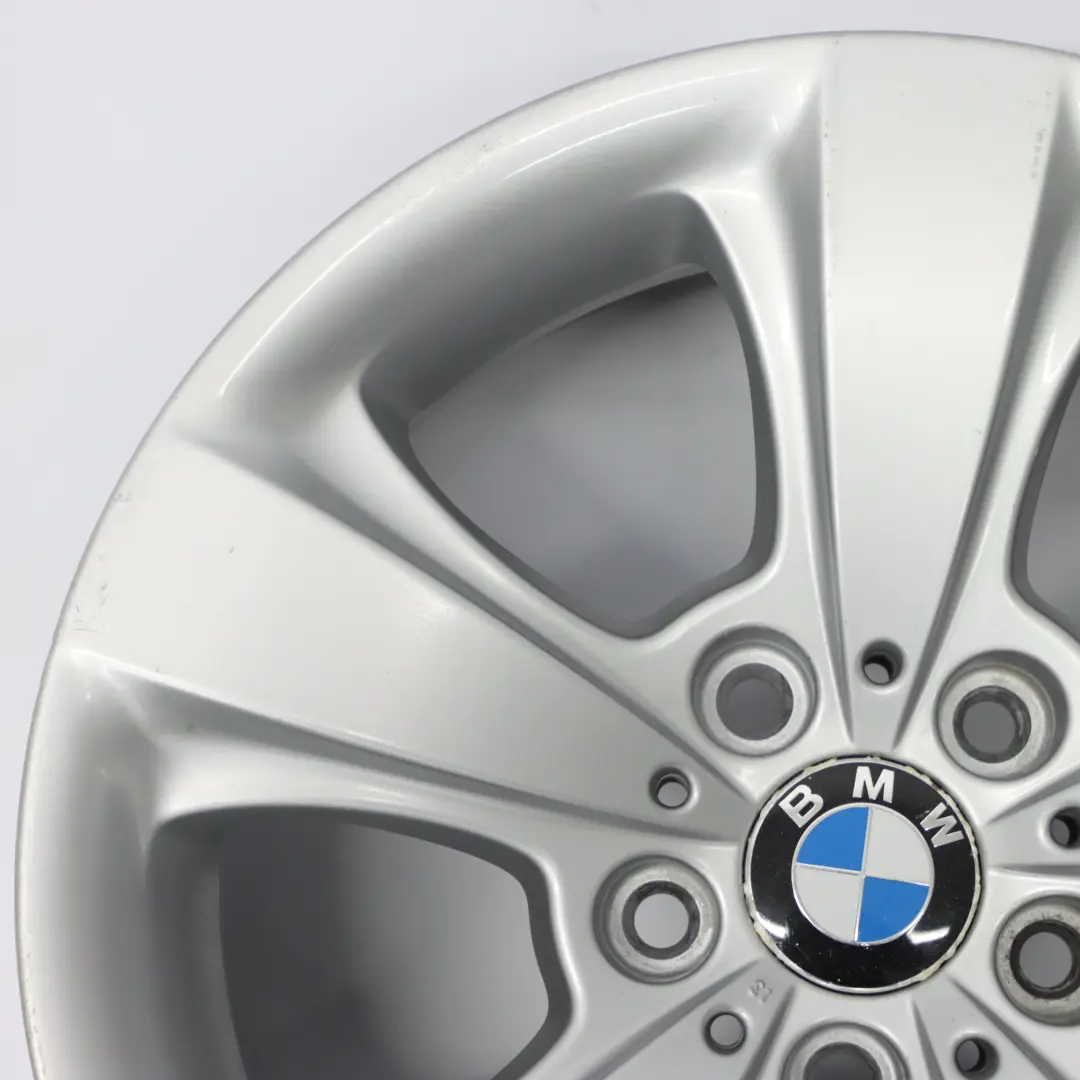 Plata Ilanta Trasera Aleación 17 " estrell. 117 7,5J ET:14 para BMW E63 E64 con número de pieza 6758776 BMW E63 E64 Plata Ilanta Trasera Aleación 17 " estrell. 117 7,5J ET:14 - SKU 6758776-1 - Número de pieza 6758776
