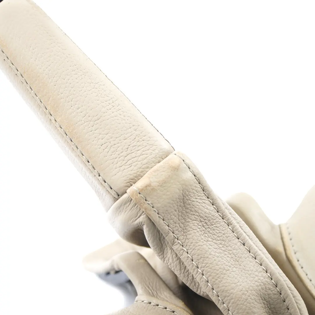 Copertura leva freno mano BMW Z4 E85 E86 Ghetta freno stazionamento pelle Beige per con numero di parte 6759357 Copertura leva freno mano BMW Z4 E85 E86 Ghetta freno stazionamento pelle Beige - SKU 6759357 - Numero di parte 6759357