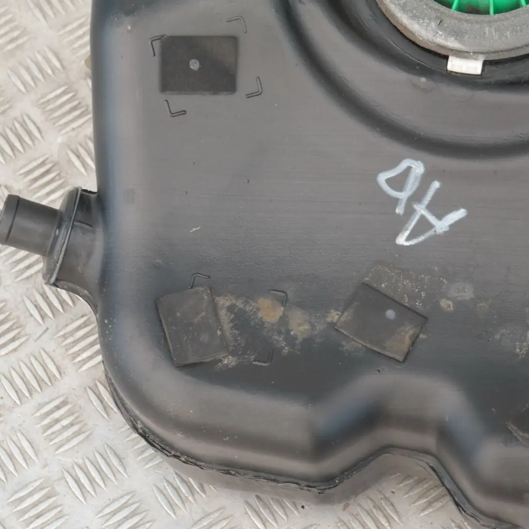 Réservoir d'essence complet avec pompe 6765124 6766177 pour Mini Cooper S R53 à propos du numéro de pièce 6759959 Mini Cooper S R53 Réservoir d'essence complet avec pompe 6765124 6766177 - SKU 6759959-1 - Numéro de pièce 6759959