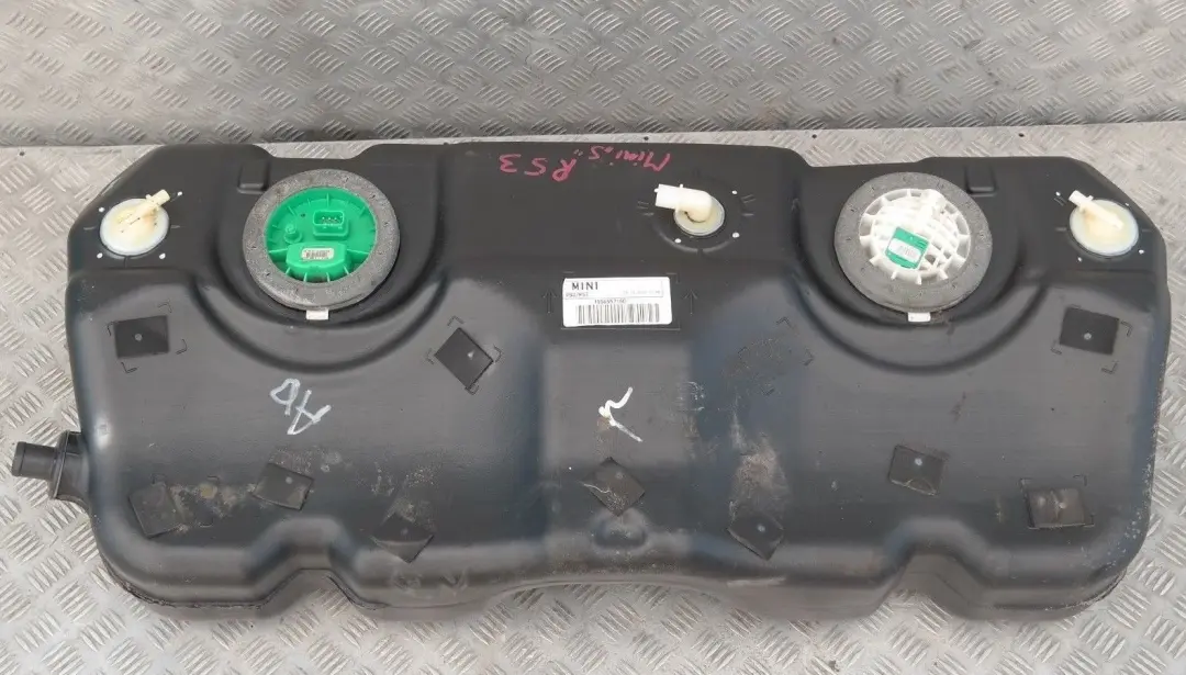 Benzina Carburante Plastica 6756907 per Mini Cooper One R50 R53 con numero di parte 6759959 Mini Cooper One R50 R53 Benzina Carburante Plastica 6756907 - SKU 6759959 - Numero di parte 6759959