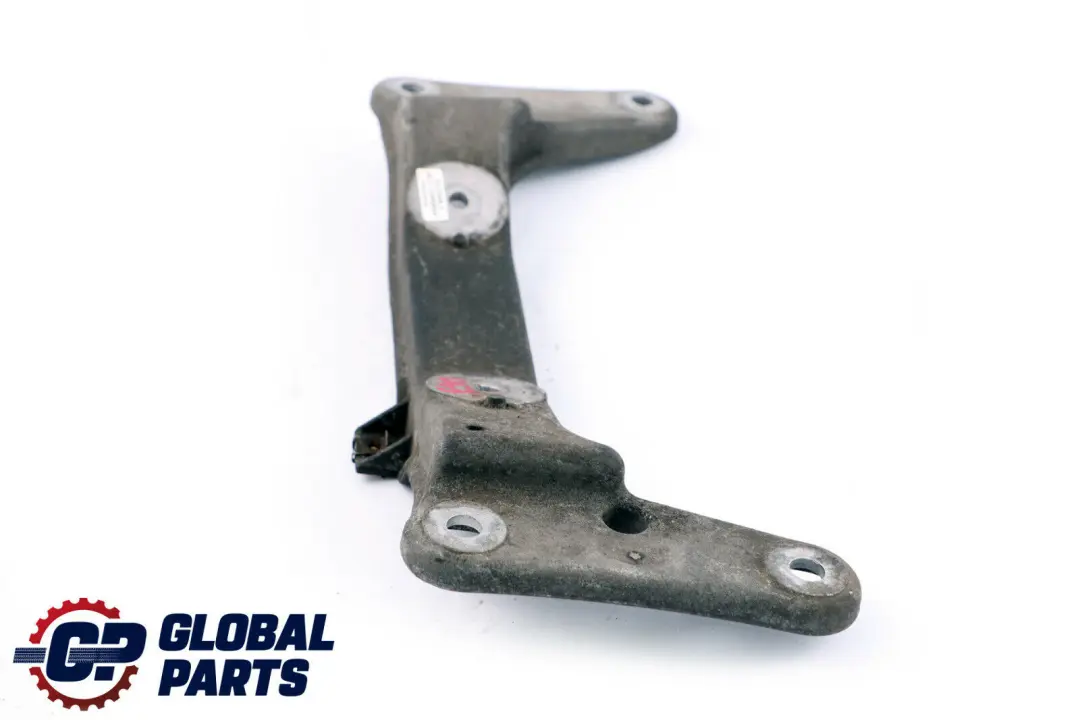 Supporto Trasmissione per BMW E87 E90 E91 E92 con numero di parte 6760302 BMW E87 E90 E91 E92 Supporto Trasmissione - SKU 6760302 - Numero di parte 6760302