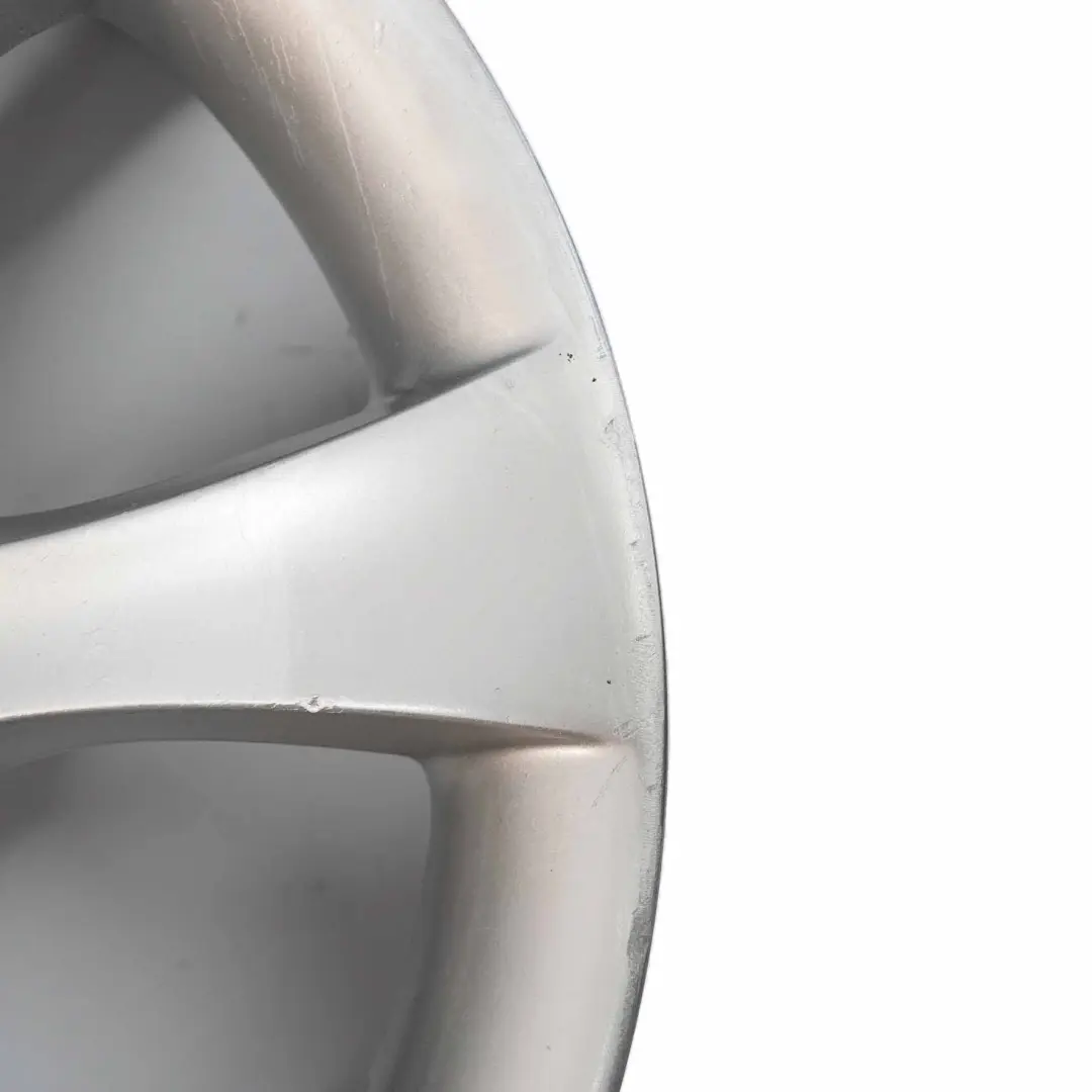 Silber Alu Felge Alufelge 18" Sternspeiche 124 9J ET:32 für BMW E60 mit Teilenummer 6760618 BMW E60 Silber Alu Felge Alufelge 18" Sternspeiche 124 9J ET:32 - SKU 6760618-1 - Teilenummer 6760618