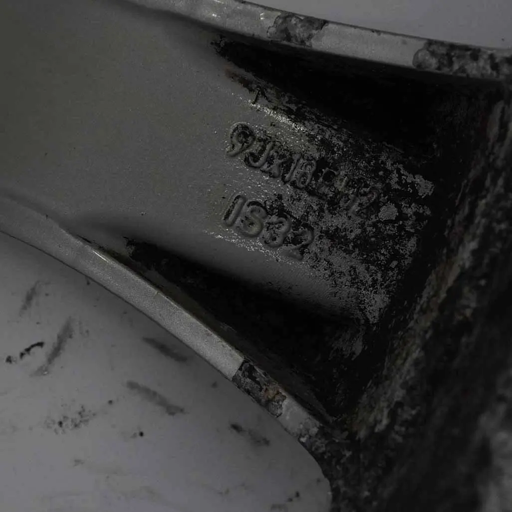 Alloy Wheel Rim 18" ET:32 9J Star Spoke 124 to BMW E60 Rear with Part number 6760618 BMW E60 Rear Alloy Wheel Rim 18" ET:32 9J Star Spoke 124 - SKU 6760618-3 - Part number 6760618