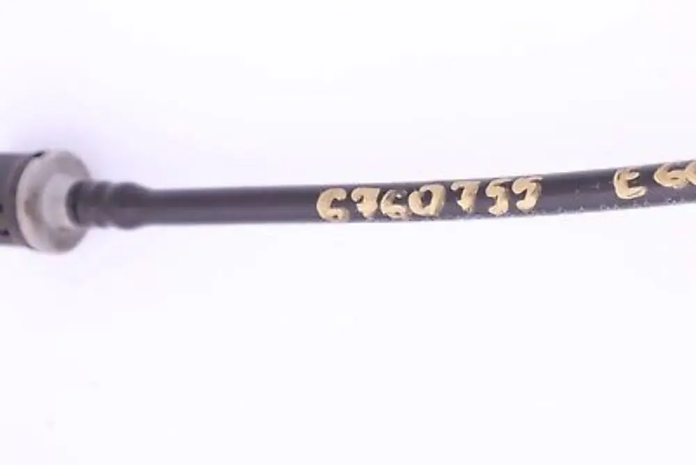 Tubo flessibile di sfiato del serbatoio del carburante BMW E60 E61 140892 per con numero di parte 6760755 Tubo flessibile di sfiato del serbatoio del carburante BMW E60 E61 140892 - SKU 6760755 - Numero di parte 6760755