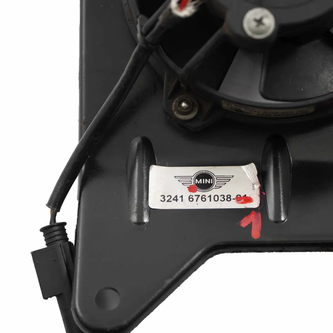 Lüfter mit Schutzgitter Servolenkungspumpe für Mini R50 R52 R53 1 mit Teilenummer 6761038 Mini R50 R52 R53 1 Lüfter mit Schutzgitter Servolenkungspumpe - SKU 6761038-1 - Teilenummer 6761038