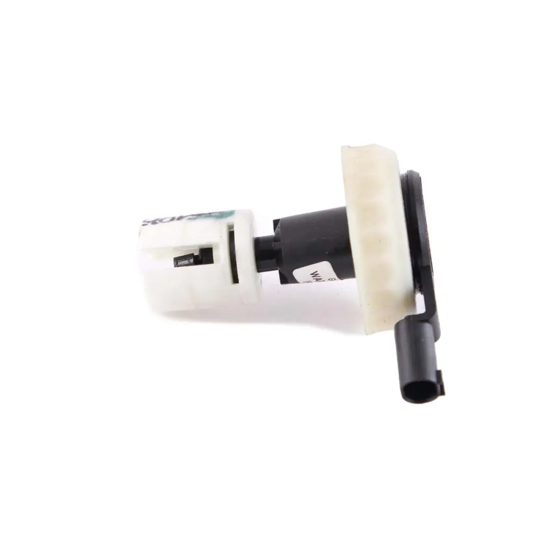 Interruptor Advertencia Tapa Depósito Cilindro Maestro Freno para BMW E60 E61 con número de pieza 6761075 BMW E60 E61 Interruptor Advertencia Tapa Depósito Cilindro Maestro Freno - SKU 6761075 - Número de pieza 6761075