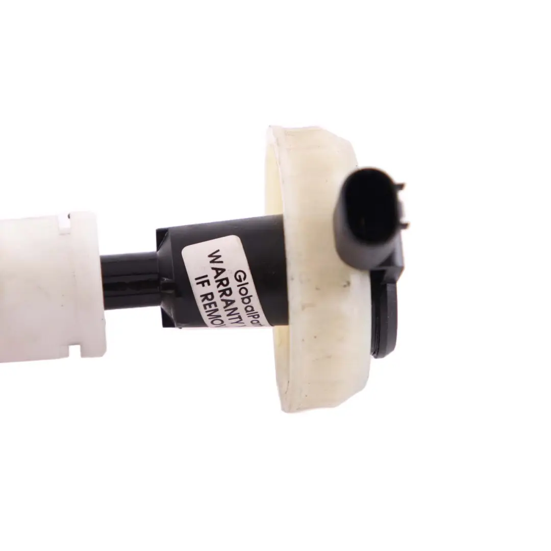 Interruptor Advertencia Tapa Depósito Cilindro Maestro Freno para BMW E60 E61 con número de pieza 6761075 BMW E60 E61 Interruptor Advertencia Tapa Depósito Cilindro Maestro Freno - SKU 6761075 - Número de pieza 6761075