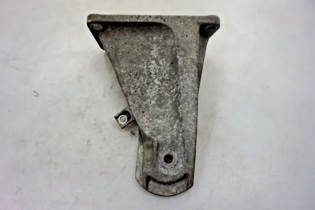 BMW E60 E61 530d M57N Łapa Wspornik Uchwyt Silnika Prawy - SKU 6761150 - Numer Części 6761150