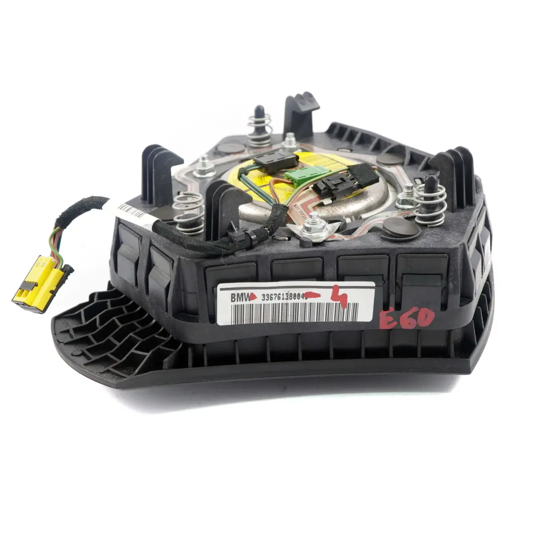 Driver's Side Steering Wheel Air Module Bag to BMW 5 Series E60 E61 with Part number 6761380 BMW 5 Series E60 E61 Driver's Side Steering Wheel Air Module Bag - SKU 6761380-4 - Part number 6761380