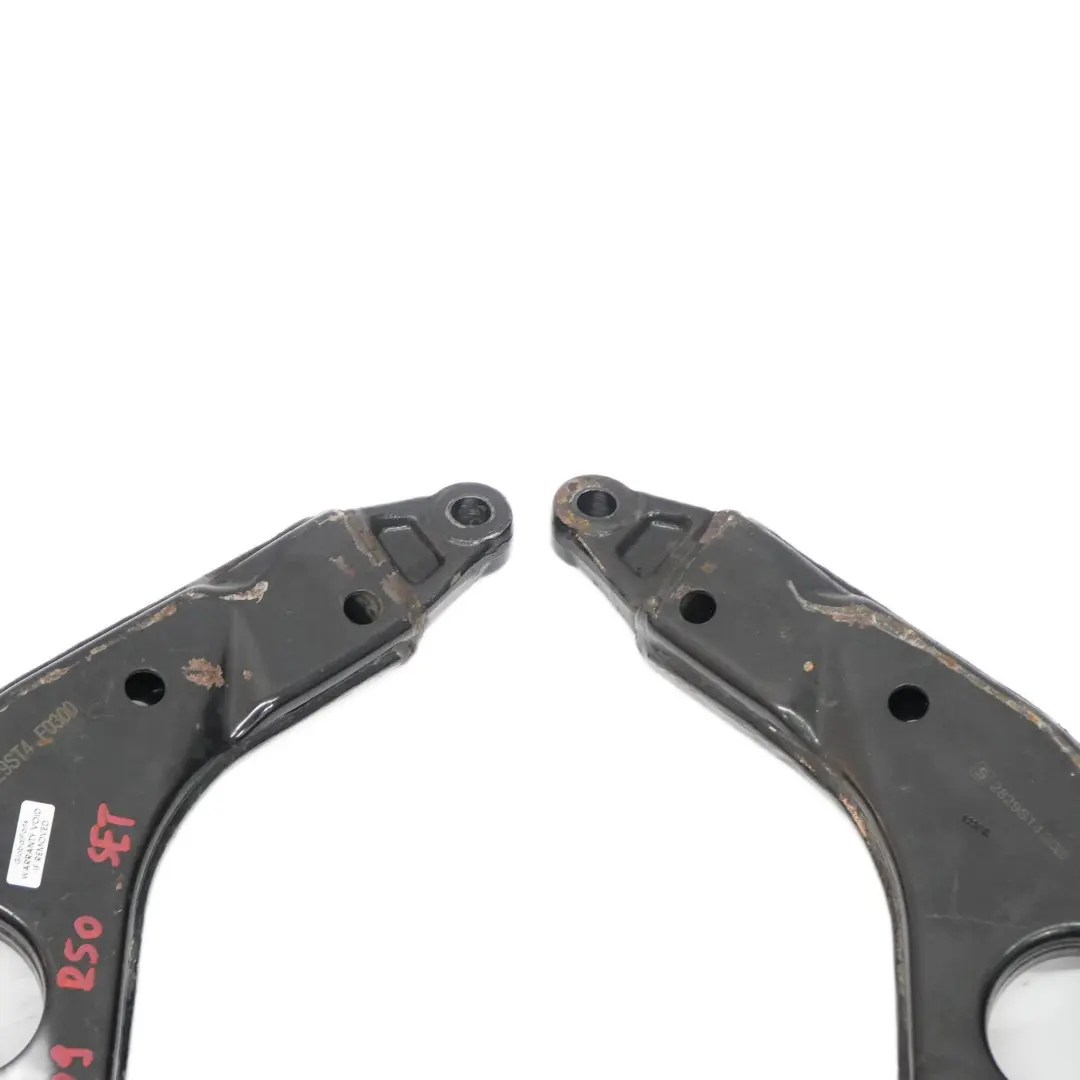 Sospensione Anteriore Sinistra Destra Controllo Wishbone Set per Mini Cooper R50 con numero di parte 6761409 6761410 Mini Cooper R50 Sospensione Anteriore Sinistra Destra Controllo Wishbone Set - SKU 6761409 6761410 - Numero di parte 6761409 6761410