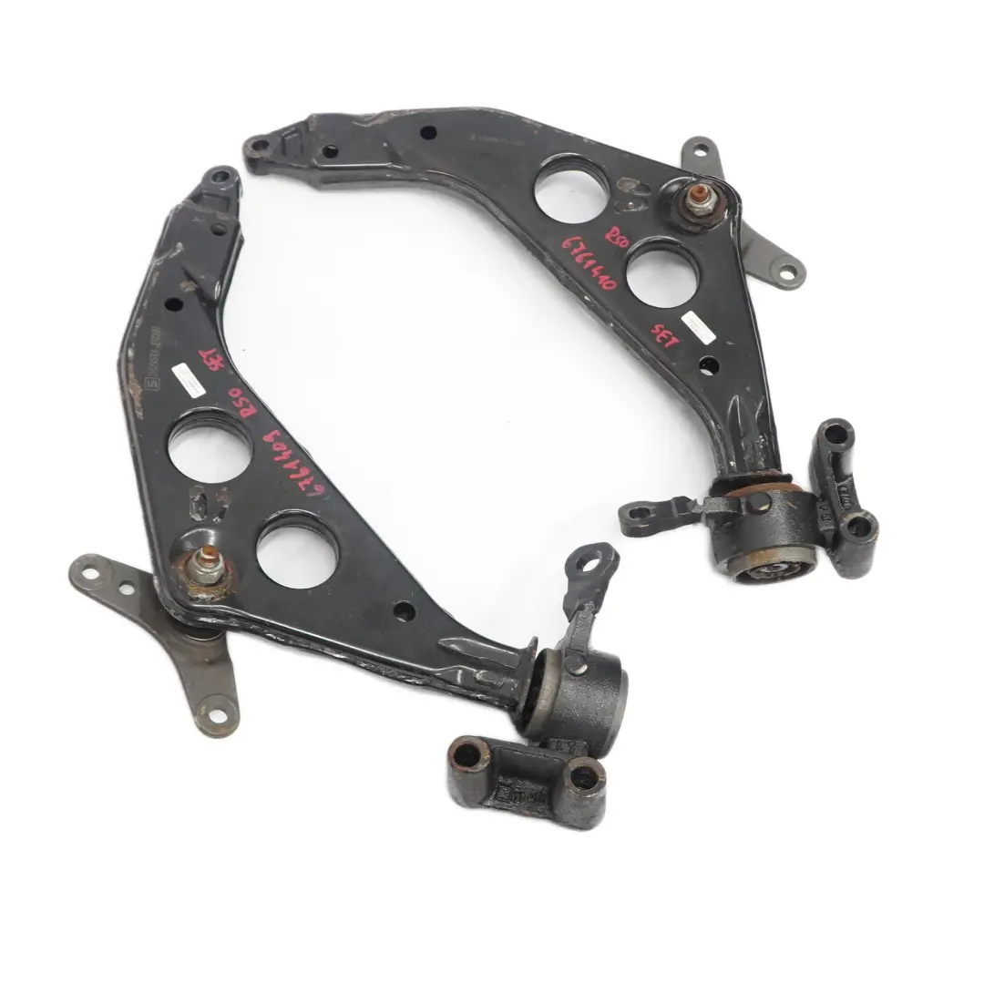 Suspensión Delantera Izquierda Derecha Wishbone Control Arm Set para Mini Cooper R50 con número de pieza 6761409 6761410 Mini Cooper R50 Suspensión Delantera Izquierda Derecha Wishbone Control Arm Set - SKU 6761409 6761410 - Número de pieza 6761409 6761410