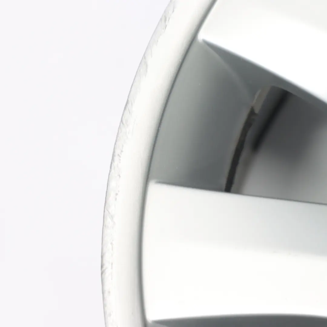 Cerchio anteriore in lega 19" a razze V 126 9J ET:24 per BMW E65 E66 con numero di parte 6761555 BMW E65 E66 Cerchio anteriore in lega 19" a razze V 126 9J ET:24 - SKU 6761555-2 - Numero di parte 6761555