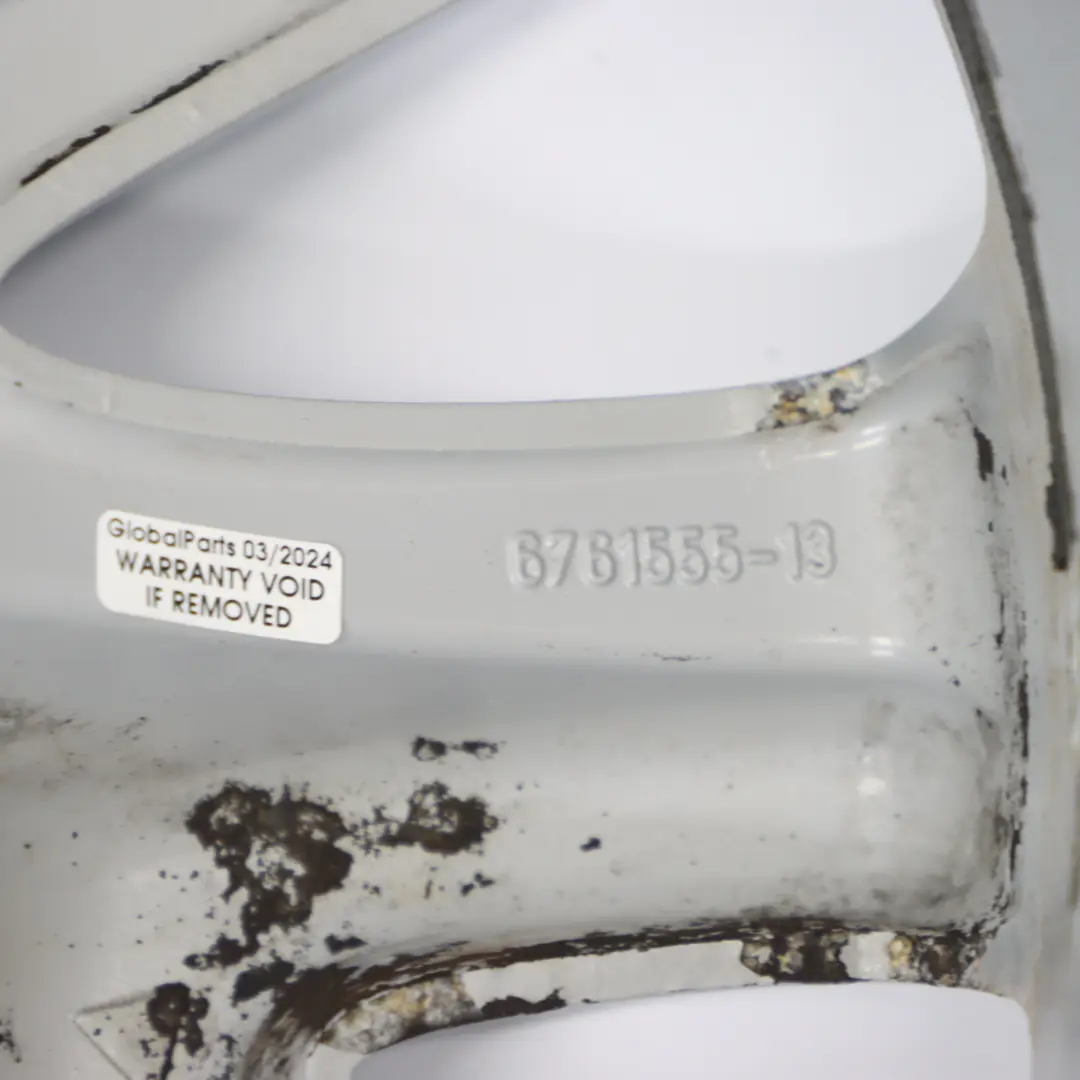 Cerchio anteriore in lega 19" a razze V 126 9J ET:24 per BMW E65 E66 con numero di parte 6761555 BMW E65 E66 Cerchio anteriore in lega 19" a razze V 126 9J ET:24 - SKU 6761555-2 - Numero di parte 6761555