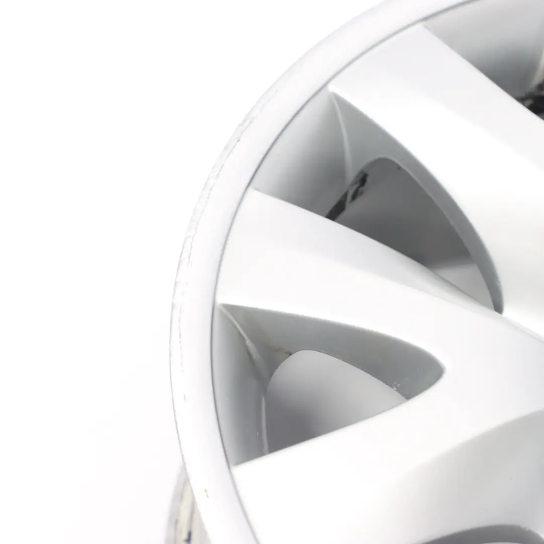 Cerchio posteriore in lega 19" a razze V 126 10J ET:24 per BMW E65 E66 con numero di parte 6761556 BMW E65 E66 Cerchio posteriore in lega 19" a razze V 126 10J ET:24 - SKU 6761556-1 - Numero di parte 6761556