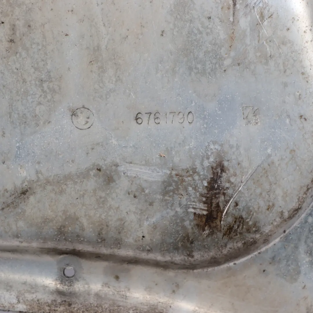 4.4i Cover Reinforcement Plate Transfer Box Guard Panel to BMW X5 E53 with Part number 6761790 BMW X5 E53 4.4i Cover Reinforcement Plate Transfer Box Guard Panel - SKU 6761790 - Part number 6761790