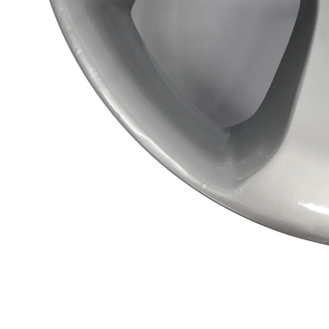 Front Silver Wheel Alloy Rim 19" Star Spoke 132 9J ET:48 to BMW X5 Series E53 with Part number 6761931 BMW X5 Series E53 Front Silver Wheel Alloy Rim 19" Star Spoke 132 9J ET:48 - SKU 6761931 - Part number 6761931