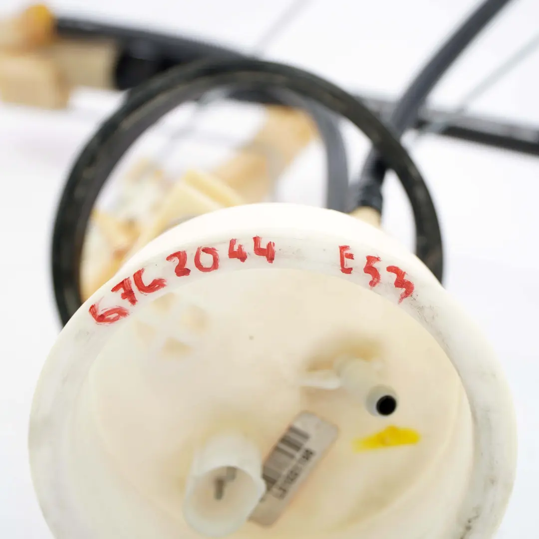 Pompa czujnik poziomu paliwa do BMW X5 E53 o numerze 6762044 BMW X5 E53 Pompa czujnik poziomu paliwa - SKU 6762044 - Numer Części 6762044