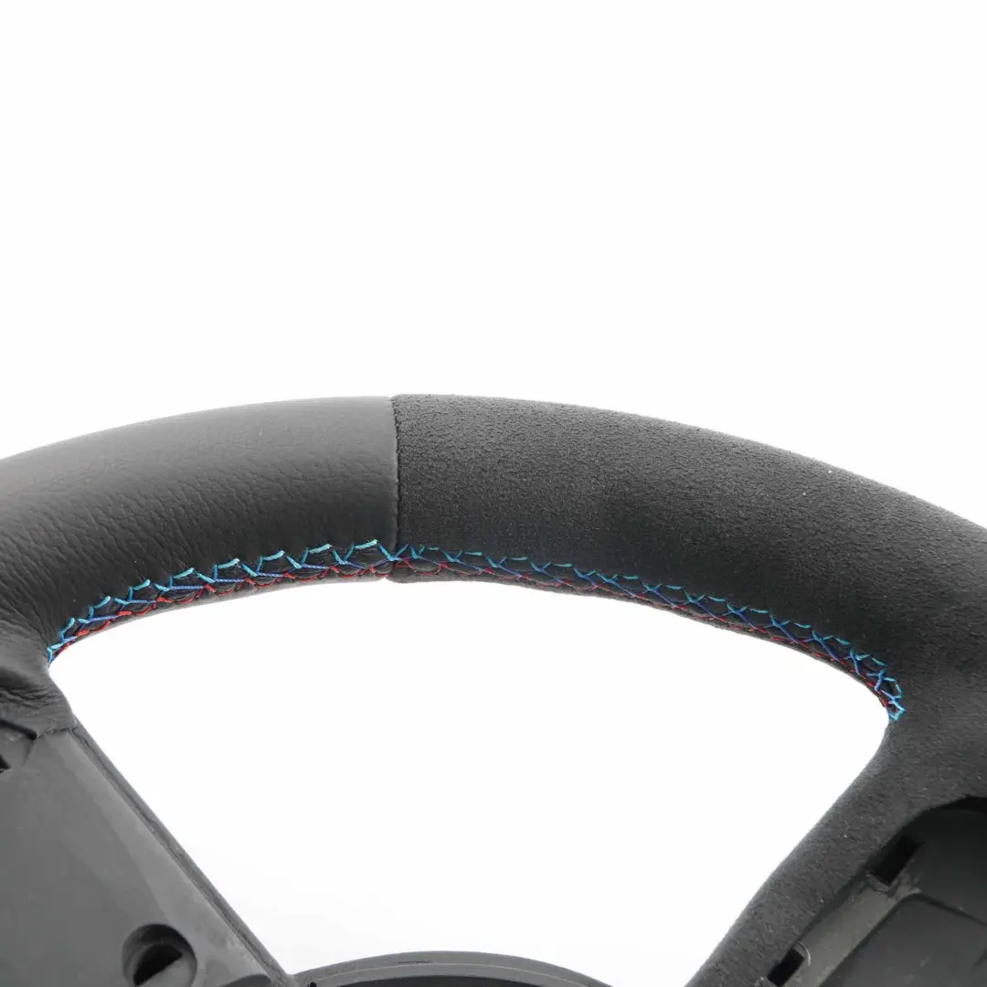 NEU Schwarz Leder / Alcantara Sport Lenkrad für Mini Cooper One R50 R52 R53 mit Teilenummer 6762457 Mini Cooper One R50 R52 R53 NEU Schwarz Leder / Alcantara Sport Lenkrad - SKU 6762457-2 - Teilenummer 6762457