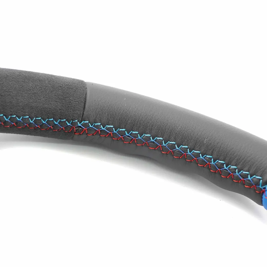 Nuevo Volante de Cuero Negro Deportivo para Mini Cooper One R50 R52 R53 con número de pieza 6762457 Mini Cooper One R50 R52 R53 Nuevo Volante de Cuero Negro Deportivo - SKU 6762457-2 - Número de pieza 6762457