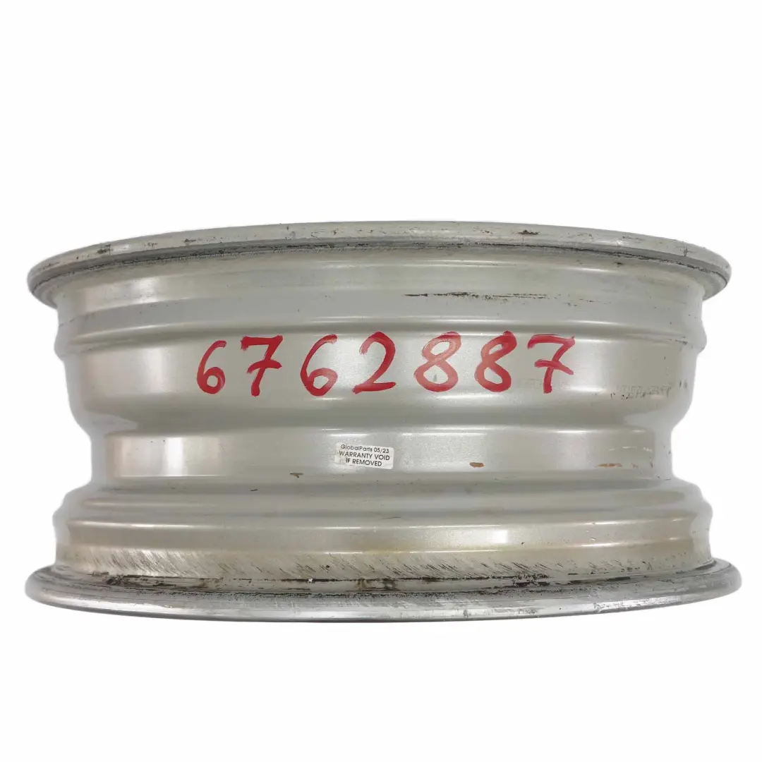 Cerchio ruota in lega 16" Spider Spoke 139 6,5J per BMW E81 E82 E87 E88 con numero di parte 6762887 BMW E81 E82 E87 E88 Cerchio ruota in lega 16" Spider Spoke 139 6,5J - SKU 6762887 - Numero di parte 6762887