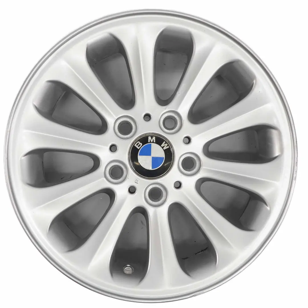 Cerchio ruota in lega 16" Spider Spoke 139 6,5J per BMW E81 E82 E87 E88 con numero di parte 6762887 BMW E81 E82 E87 E88 Cerchio ruota in lega 16" Spider Spoke 139 6,5J - SKU 6762887 - Numero di parte 6762887