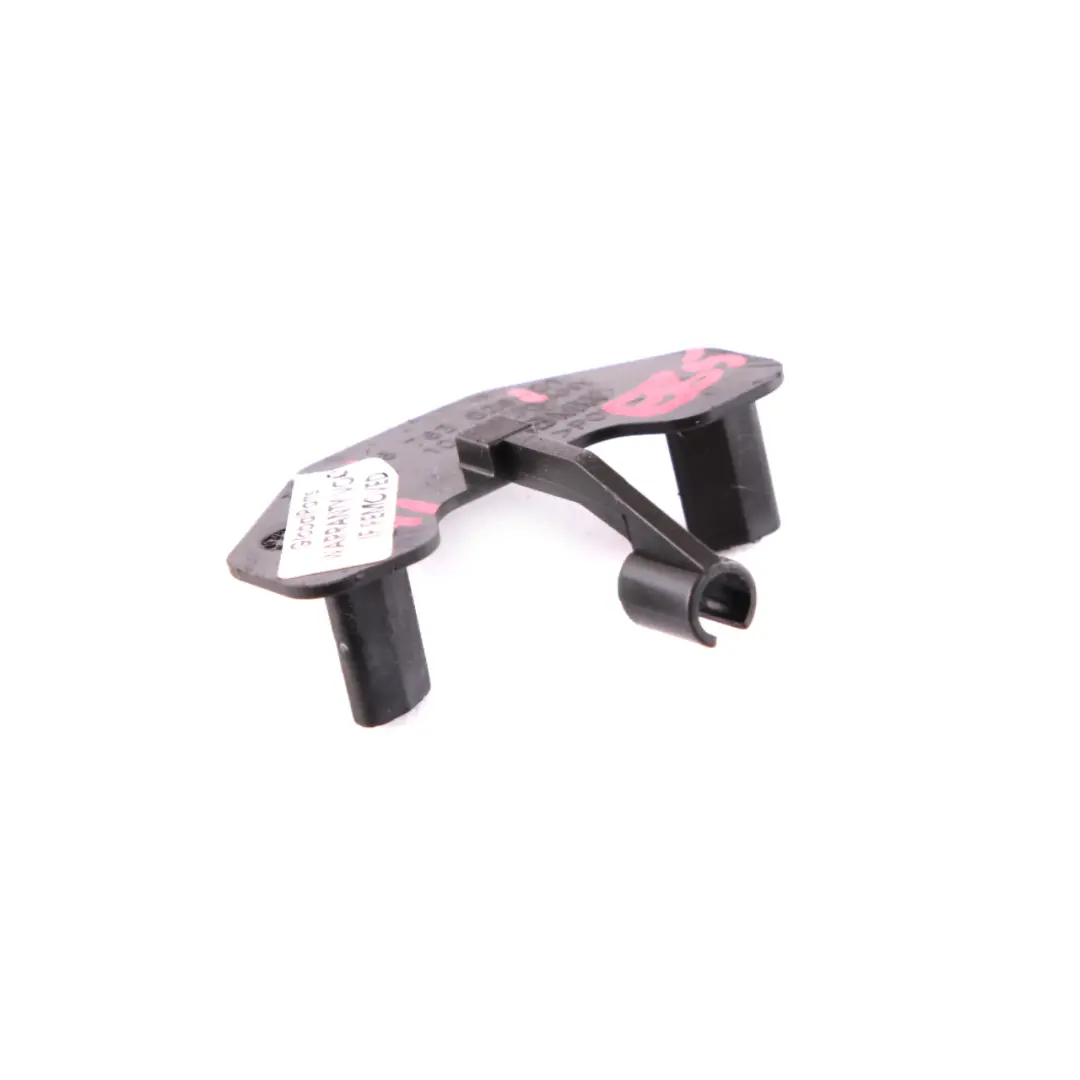 Clip di montaggio Cavo freno a mano Bowden per BMW E60 E61 X3 E83 Z4 E85 con numero di parte 6763026 BMW E60 E61 X3 E83 Z4 E85 Clip di montaggio Cavo freno a mano Bowden - SKU 6763026 - Numero di parte 6763026