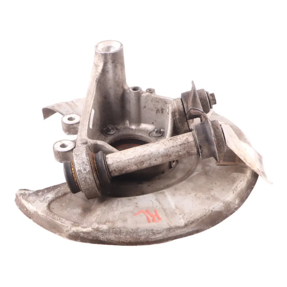 BMW E63 E64 E65 E66 Rear Axle Wheel Carrier Wheel Mount Left N/S 6763119