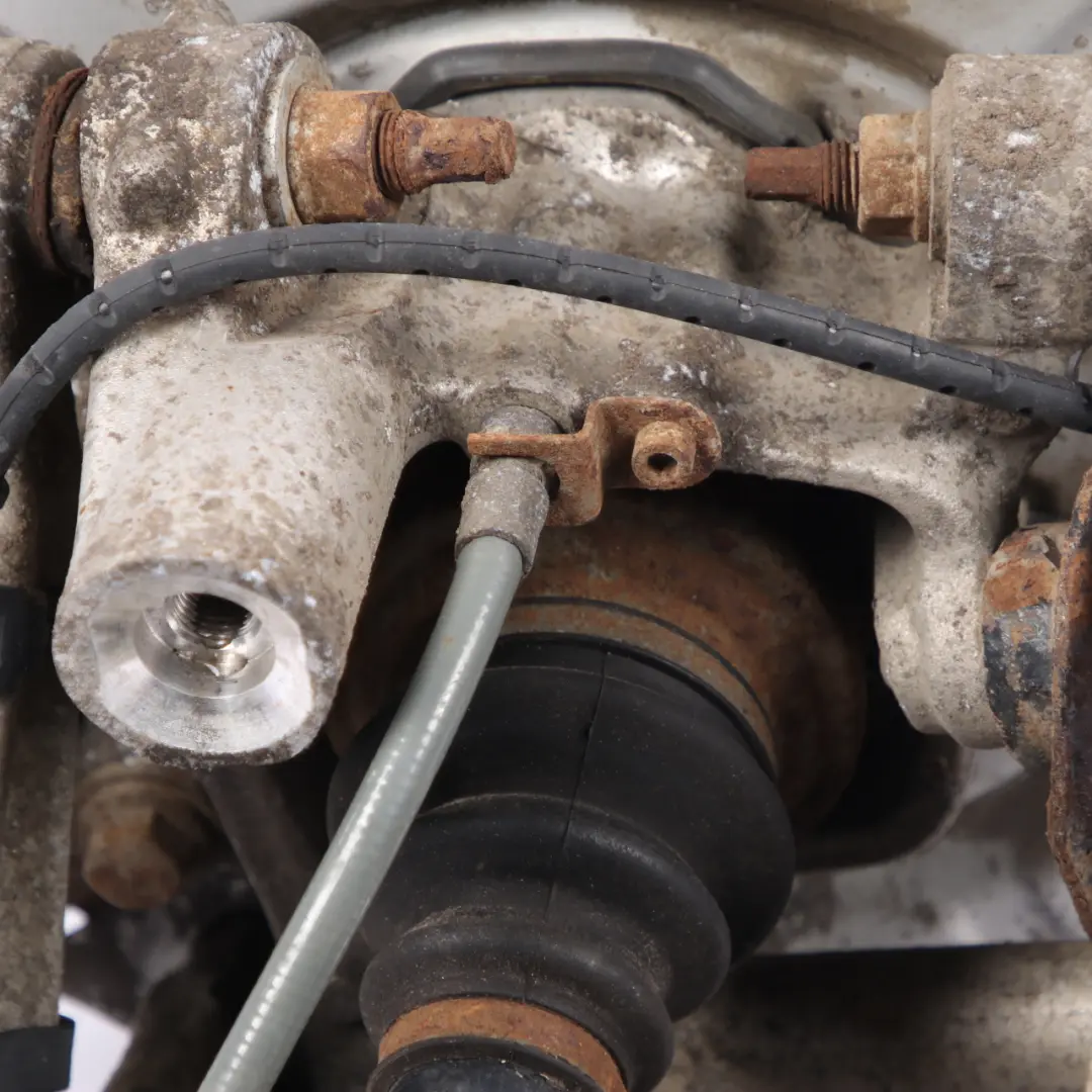 645Ci 650i Rear Left N/S Suspension Leg Wheel Hub Brake Caliper to BMW E63 635d with Part number 6763119 BMW E63 635d 645Ci 650i Rear Left N/S Suspension Leg Wheel Hub Brake Caliper - SKU 6763119-9 - Part number 6763119