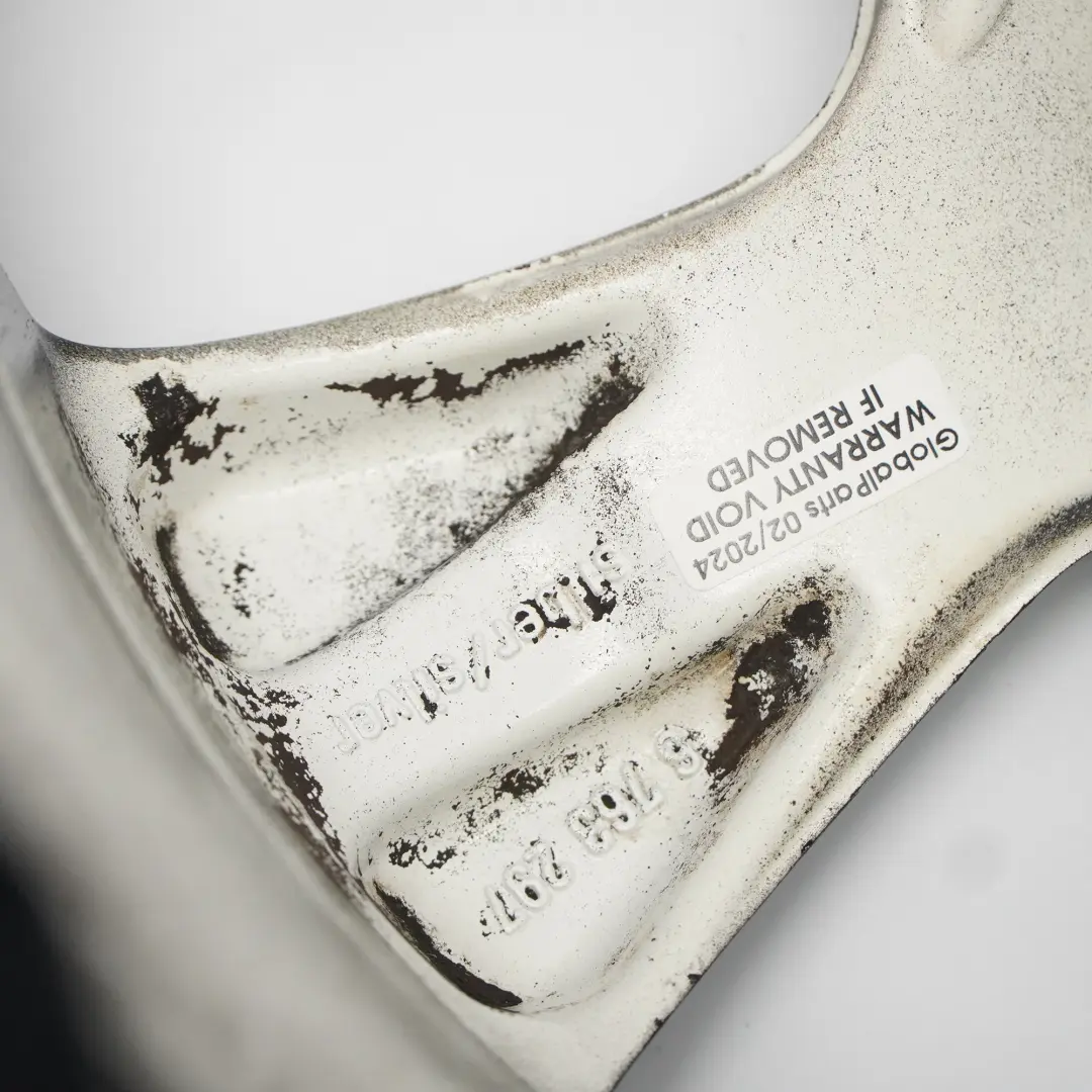 Nero Cerchio lega 16" 6,5J ET:48 7-Spoke 92 per Mini Cooper R50 R52 R53 con numero di parte 6763297 Mini Cooper R50 R52 R53 Nero Cerchio lega 16" 6,5J ET:48 7-Spoke 92 - SKU 6763297-6 - Numero di parte 6763297