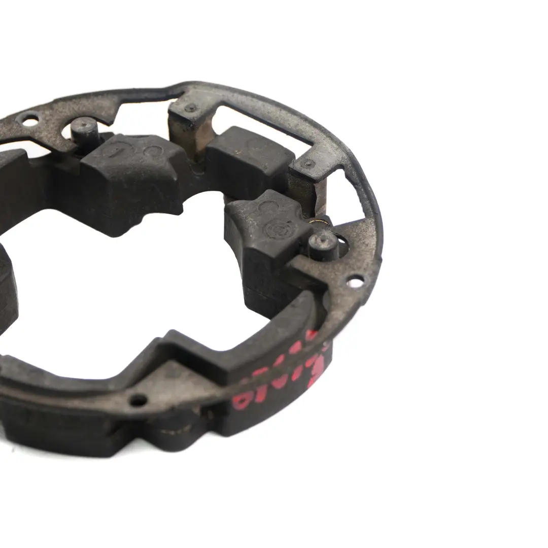 M57N 525d 530d 535d Volante Amortiguador Amortiguador para BMW E60 E61 con número de pieza 6763369 BMW E60 E61 M57N 525d 530d 535d Volante Amortiguador Amortiguador - SKU 6763369 - Número de pieza 6763369