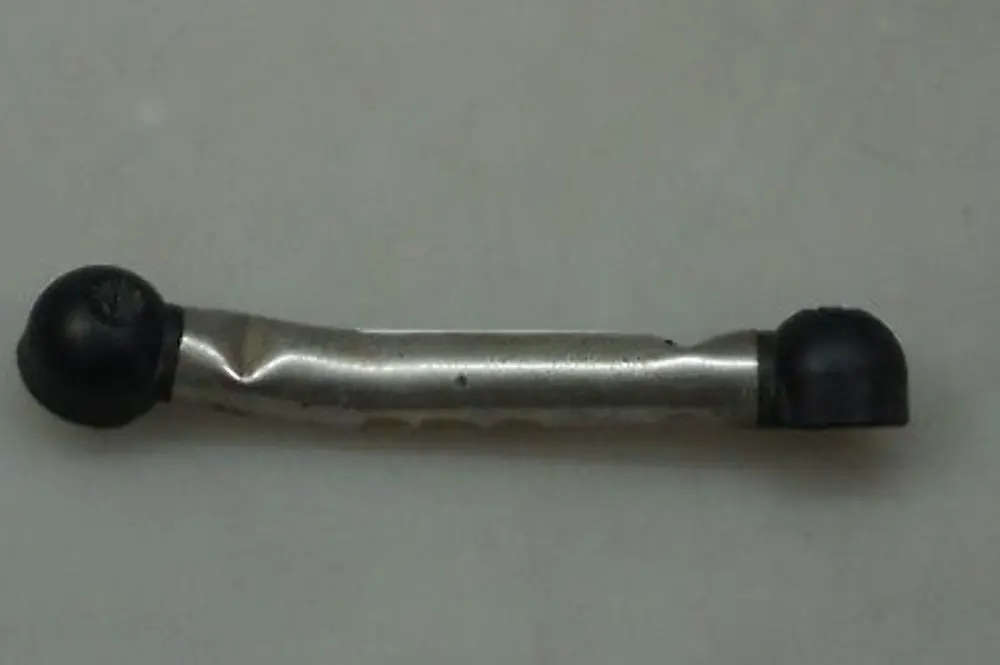 Spina Asta di Regolazione Fari per BMW E81 E87 E90 E91 E92 E93 con numero di parte 6763733 BMW E81 E87 E90 E91 E92 E93 Spina Asta di Regolazione Fari - SKU 6763733 - Numero di parte 6763733