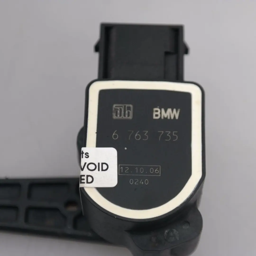 Sensor De Nivel De Los Faros De Xenon para BMW E81 E87 E90 E91 E92 con número de pieza 6763735 BMW E81 E87 E90 E91 E92 Sensor De Nivel De Los Faros De Xenon - SKU 6763735 - Número de pieza 6763735