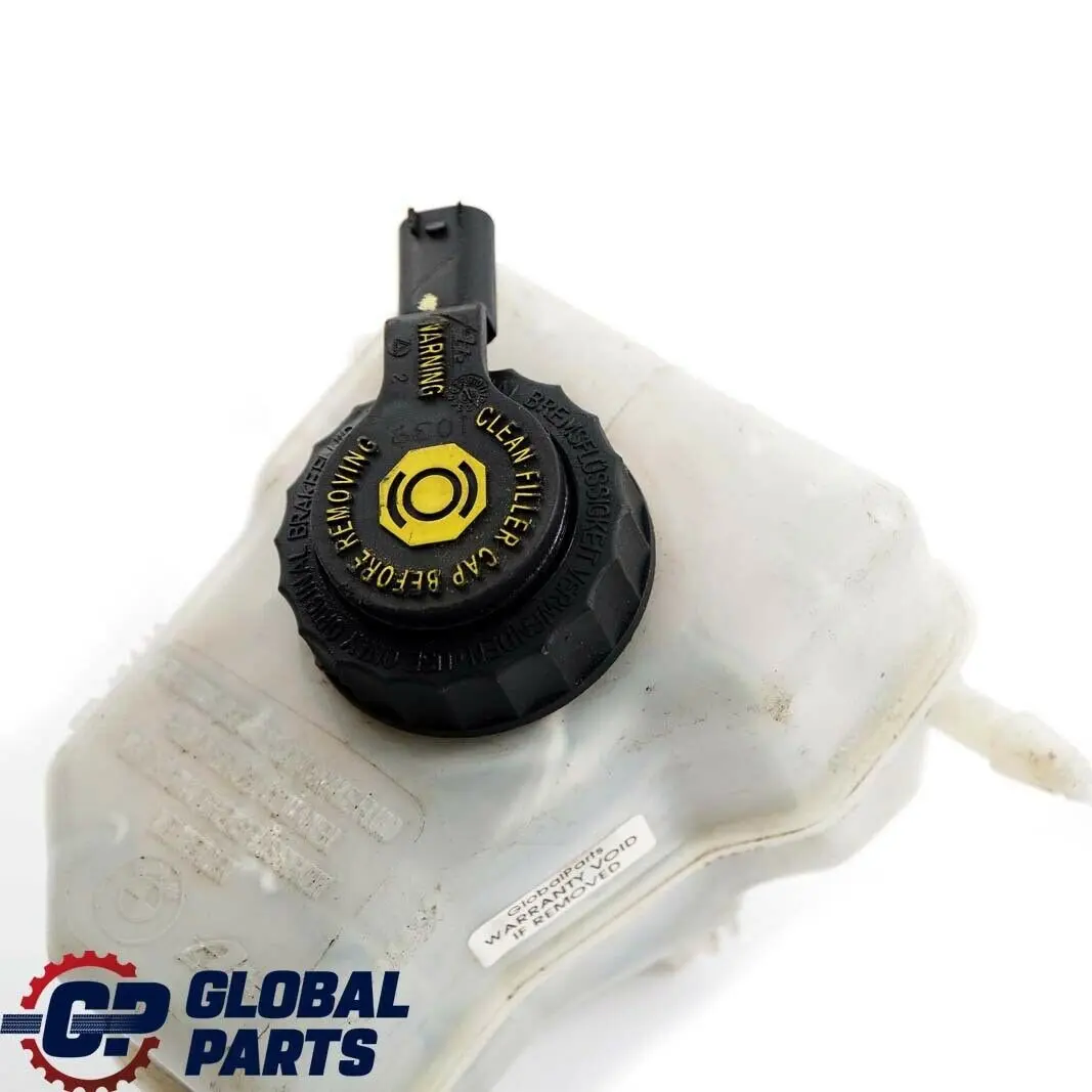 BMW 3 E90 E91 Zbiornik pojemnik płynu hamulcowego - SKU 6764117 - Numer Części 6764117